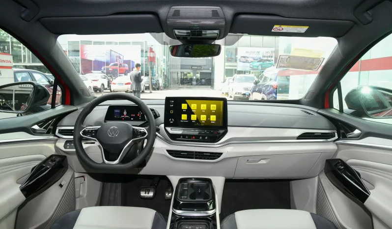 
								VW ID4 CROZZ PRO full									