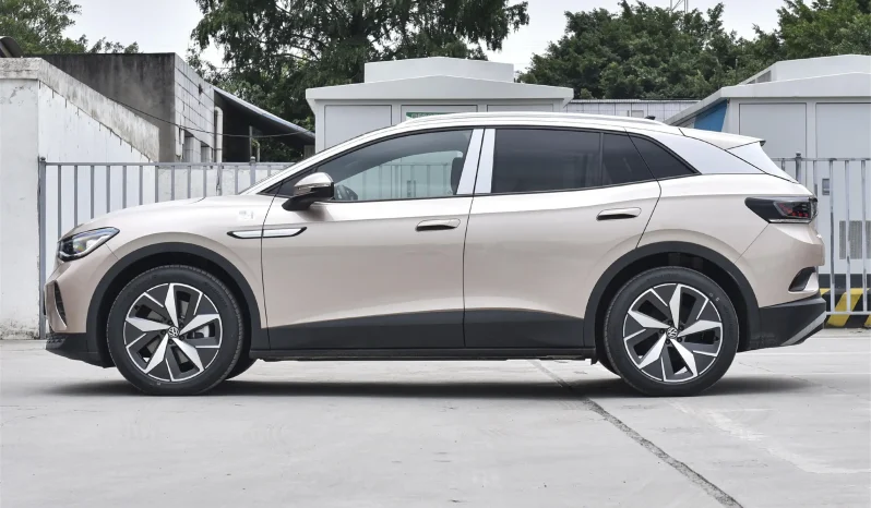 
								VW ID4 CROZZ PURE+ full									