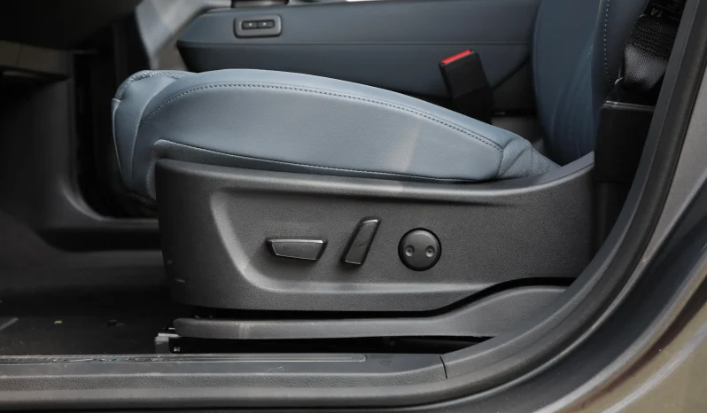 
								NISSAN ARIYA high-performance TOP full									