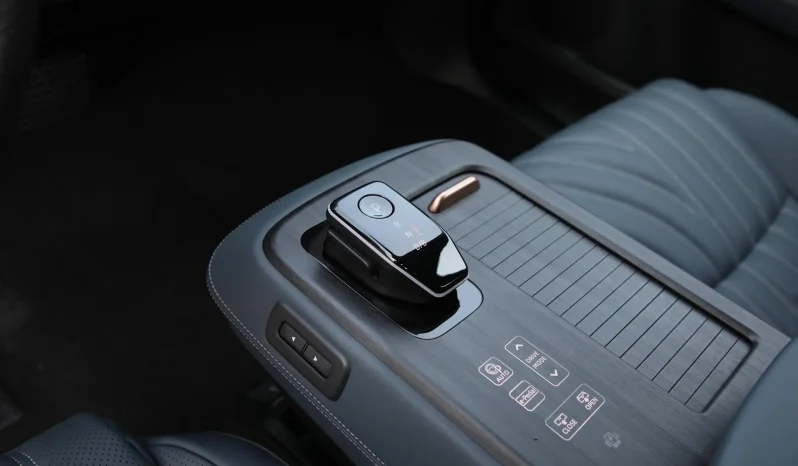 
								NISSAN ARIYA high-performance TOP full									