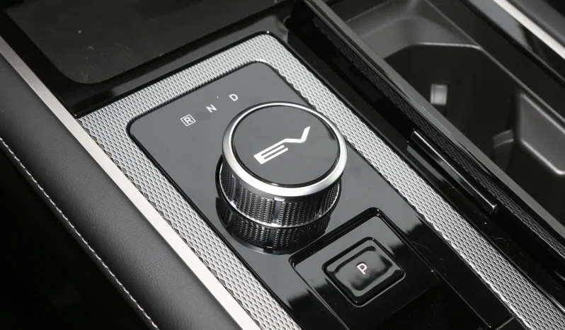 
								MITSUBISHI AIRTREK full									