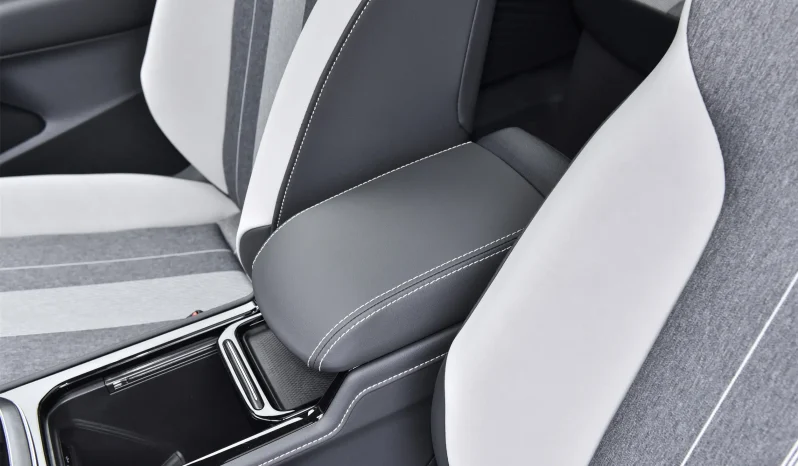 
								VW ID4 CROZZ PURE+ full									