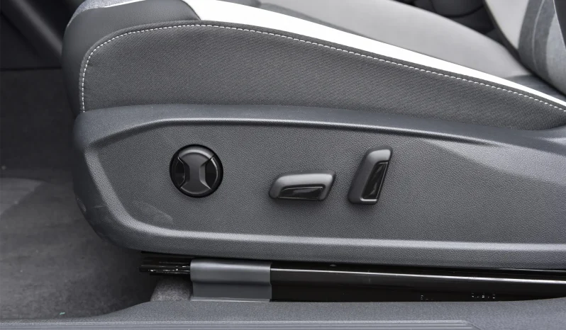 
								VW ID4 CROZZ PURE+ full									