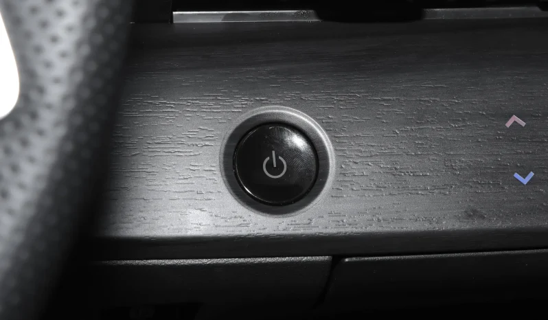 
								NISSAN ARIYA long battery life TOP full									