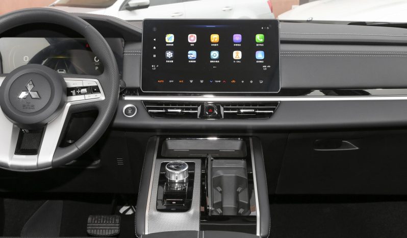 
								MITSUBISHI AIRTREK full									