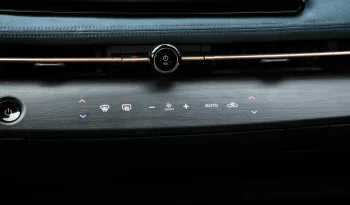 
									NISSAN ARIYA high-performance TOP full								