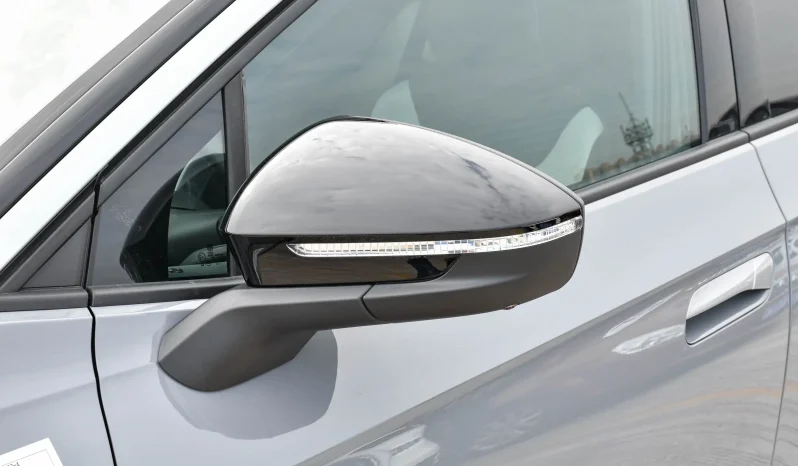 
								VW ID4 CROZZ PRO full									