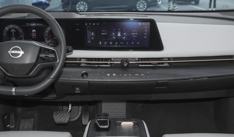 
								NISSAN ARIYA long battery life TOP full									