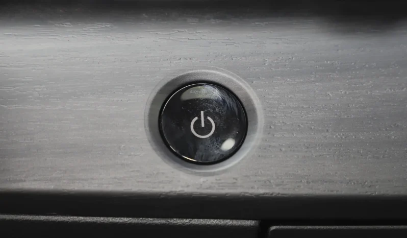 
								NISSAN ARIYA high-performance TOP full									