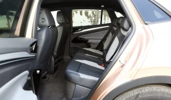 
									VW ID4 CROZZ PRO full								