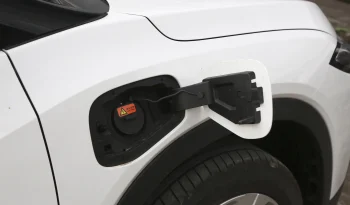 
									Chevrolet Menlo full								