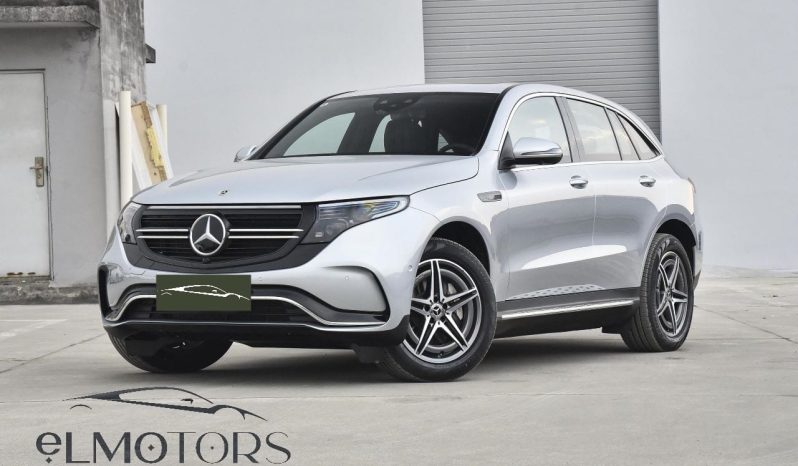 
								Mercedes-Benz EQC 400 4MATIC full									