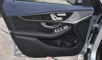 
									Mercedes-Benz EQC 400 4MATIC full								